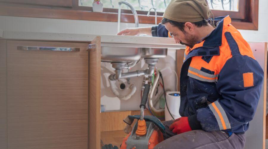 Local water heater installation in San Diego, TX